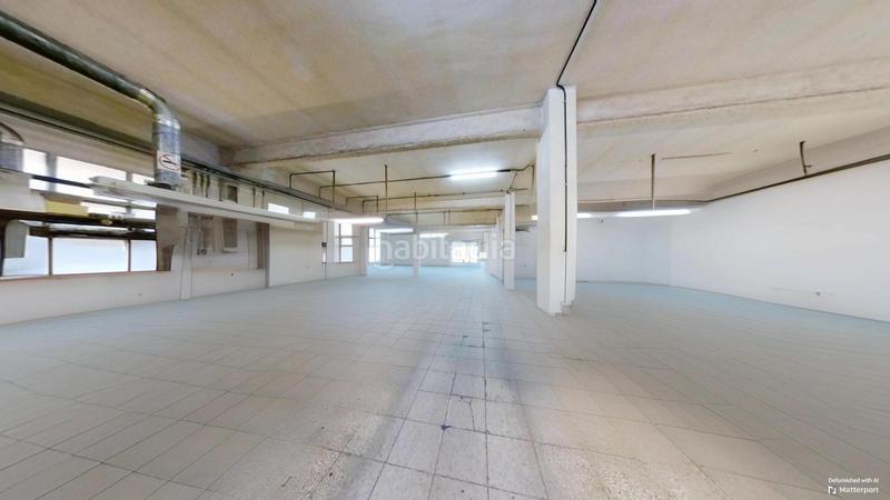 Foto bcd9f02a-382b-448b-960b-2b58526e1a17. Bâtiment à usage industriel dans Bon Pastor Barcelona