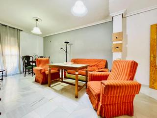 Appartement à Casco Histórico  - Ribera - San Basilio. Piso exterior con encanto en la magdalena  ideal para vivir o in