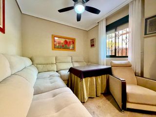 Planta baixa a Tablero Bajo - Arruzafilla. Bajo de 3 dormitorios con terraza de 25 m2, patio, garaje, trast