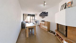 Casa adossada  Setcases. Chalet pareado en venta.