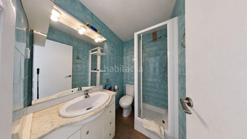 Foto aab87577-9ecc-4fcb-8d9a-1c62b33bc8b9. Casa adosada chalet pareado en venta. en Canovelles
