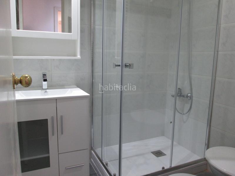 Foto b8a8e065-0187-48c8-8666-5b4d0f62b0ed. Rent flat with heating in Creu Alta Sabadell