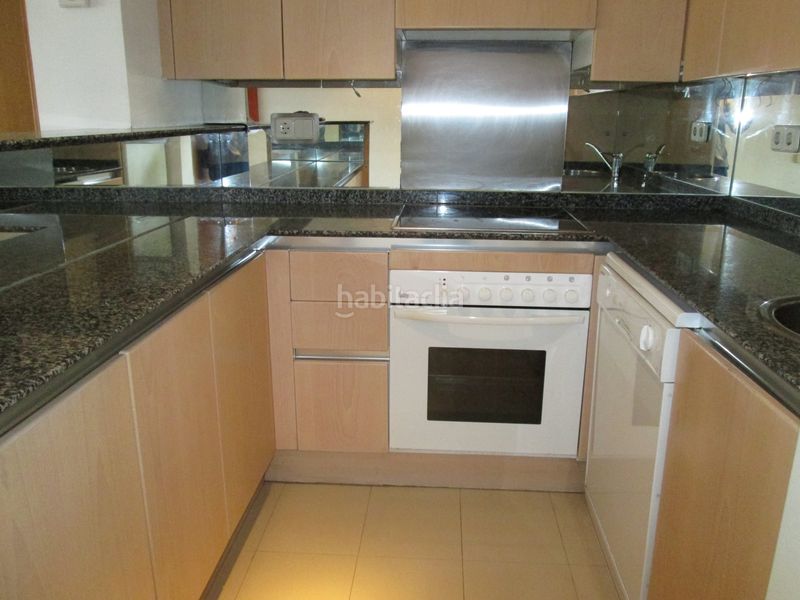Foto 20e72e90-9cb3-4f07-9ae3-27cb87bfa92d. Rent flat with heating in Hostafrancs Sabadell