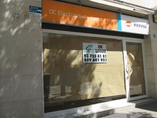 Lloguer Local Comercial  Carrer de calderón. Precioso local en el centro de sabadell