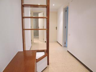 Location Appartement  Avinguda de la concòrdia. Magnifico piso en alquiler sin amueblar  en la concordia a tocar