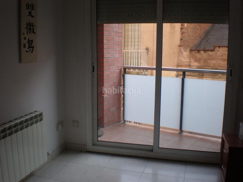 Foto 6626cb98-a4f0-4d7d-960f-3e0f455a031b. Alquiler piso bonito piso amueblado en el centro . en Sabadell