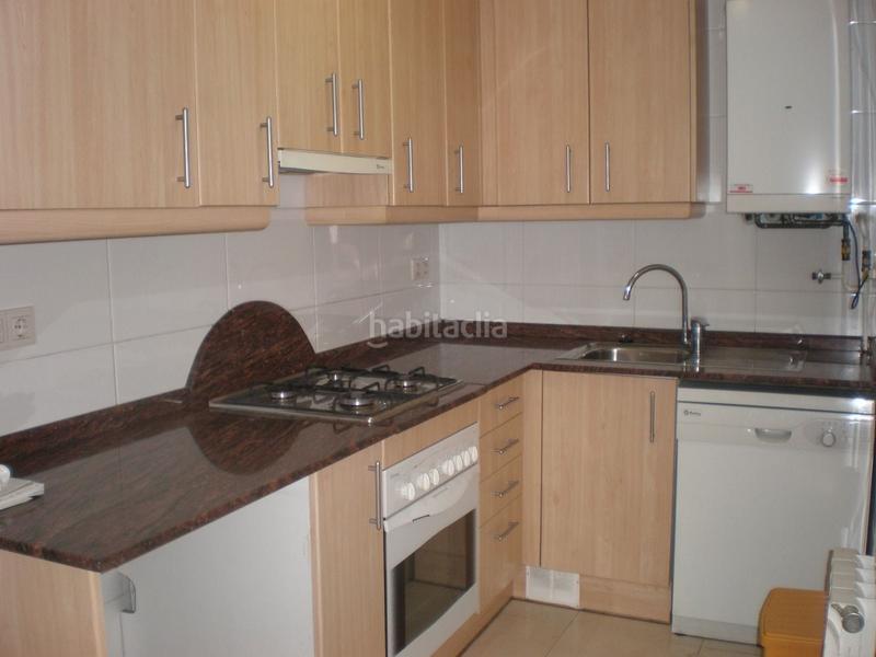 Foto 9195882d-7f24-4dfc-9eaa-6b345fa1fa9a. Rent flat with heating parking in Centre Sabadell