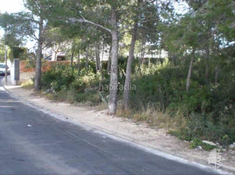 Foto 36718f29-e88d-411b-ab16-2141173039d7. Terreny residencial a avinguda priorat 44 a Bisbal del Penedès (La)