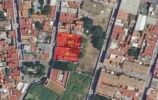 Terreno residencial en Calle cardenal cisneros 18