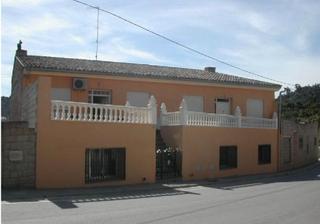 Local Comercial a Avinguda del país valencià 18