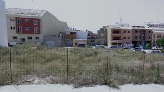 Terreny residencial a Carrer massalavés 28