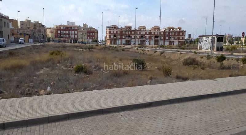 Foto 80f74a6e-d72d-4312-92e8-090324f5a581. Terreno residenziale in calle descubrimiento 281 in Ejido (El)