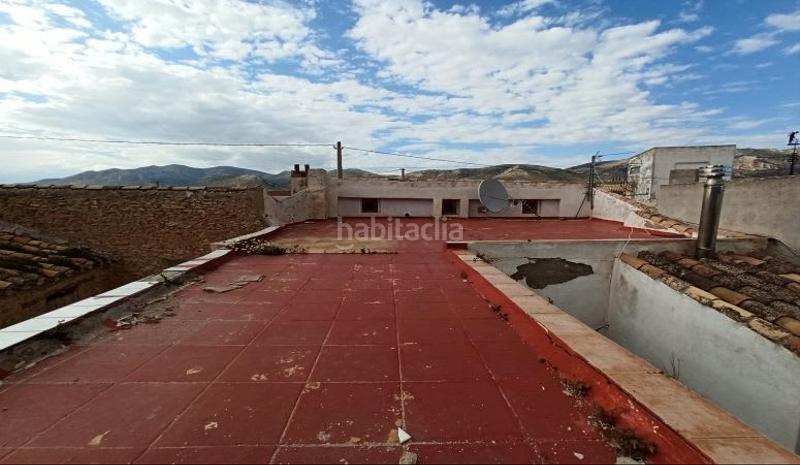 Foto b1679dba-3e2a-480e-b0d2-1efe314eace0. Casa en Chirivel