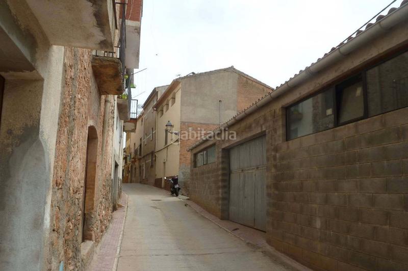 Foto 0811d723-0acc-485e-8062-25ded7627aa6. Piso  y local en la misma finca en Masroig (El)