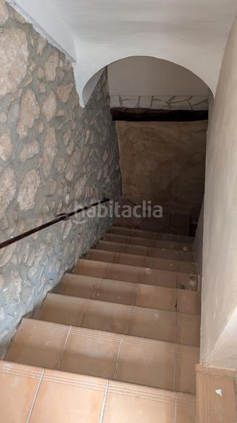 Foto e9e5c25b-88e9-458f-bf92-a0813fa5d2b7. Piso  y local en la misma finca en Masroig (El)
