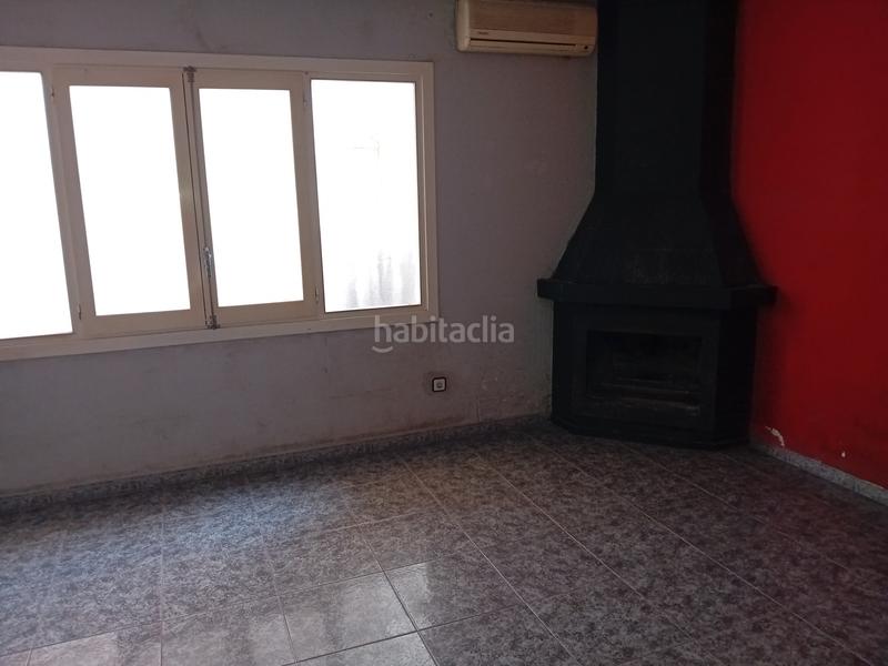 Foto e43d6a00-4ac2-4d7d-8701-c96de0fb2138. Casa pareada en Alcanar
