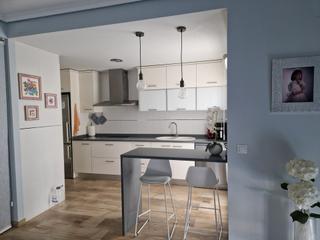 Appartement  Calle doctor severo ochoa 22. Piso esquinero en pol lll