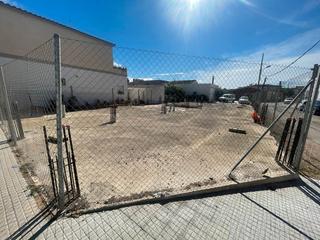 Terreno residencial  Avinguda esportiva
