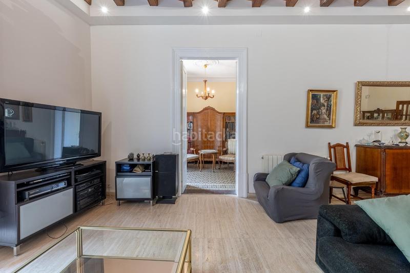 Foto 5d3873c3-fcf6-41cc-ac07-7f57e75e1345. Appartement avec chauffage dans Raval Barcelona