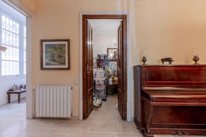 Foto eabf1a63-00e9-48a5-8756-5cbc95f1a5fb. Appartement avec chauffage dans Raval Barcelona