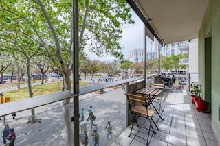 Apartamento  Passeig paseo de joan de borbó. Piso con mucha luz en el paseo joan de borbó