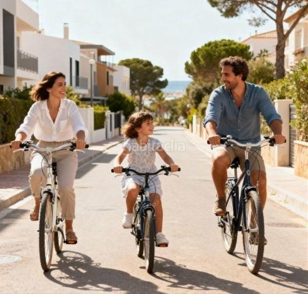 Foto cc8a078e-b5fa-4864-82a3-3e7cea98fd0a. Terreny residencial a Gava Mar Gavà