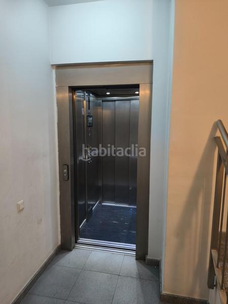 Foto d8b7fba7-cae0-4334-bd24-b1b9c1fd316a. Piso apartamento con terraza en calle girona, dreta de leixample en Barcelona