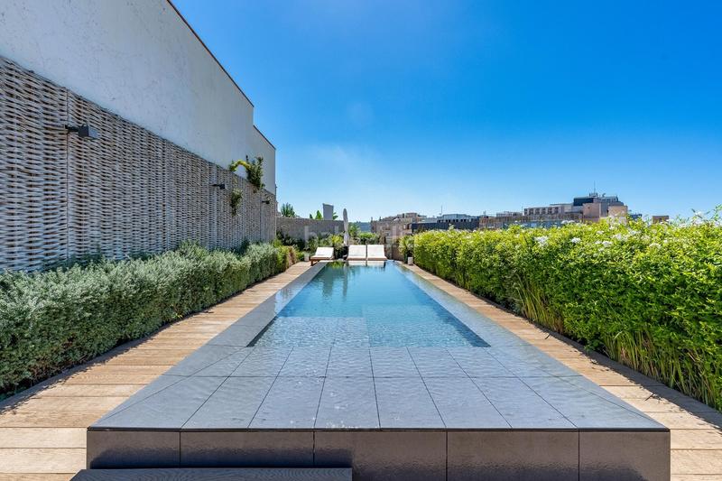 Foto d2e92428-f411-498f-a540-45ca4798aa18. Apartament amb calefacció piscina a Dreta de l´Eixample Barcelona