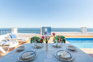 Miete Chalet in Velilla - Velilla Taramay. Chalet en alquiler en urb. los pinos, 3 dormitorios.