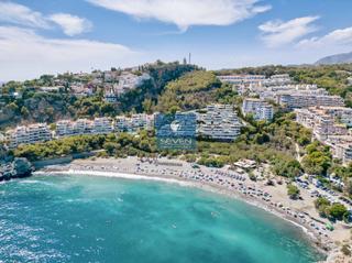 Chalet à Punta La Mona. Villa en venta en marina del este, 3 dormitorios.