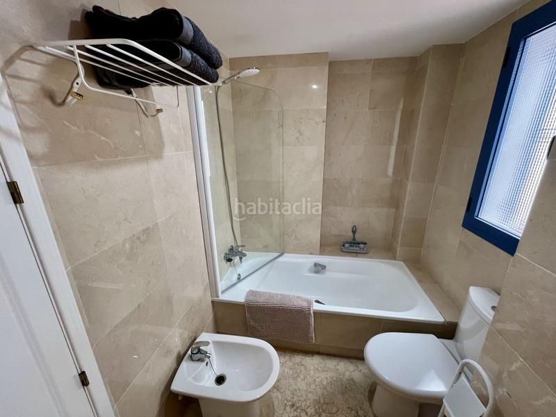 Foto e64bd8c8-b19f-45e7-86a8-7ed5c0ea9562. Lloguer apartament amb aparcament piscina a Velilla - Velilla Taramay Almuñécar