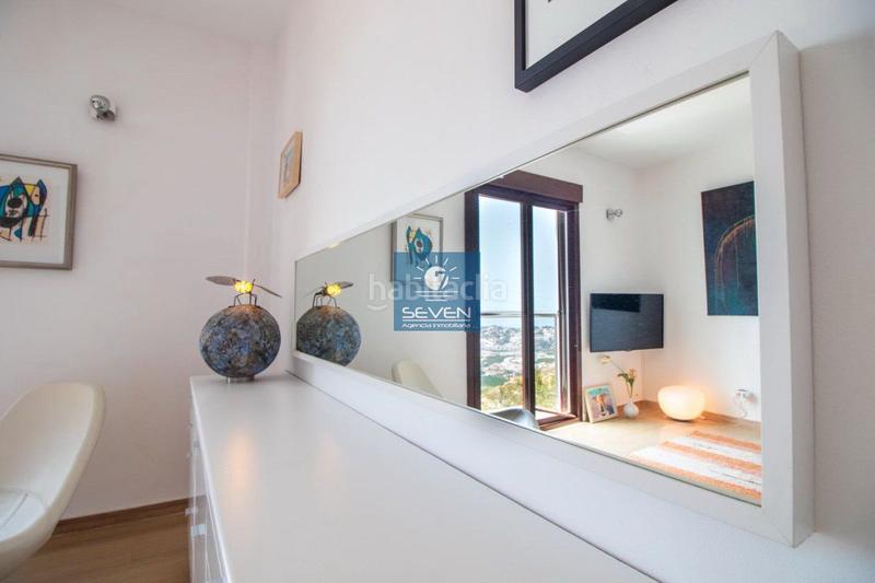 Foto dd317159-639f-43ca-880f-9833ac12082f. Chalet villa en venta en urbanizaciones, 5 dormitorios. en Almuñécar