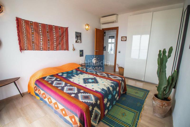 Foto e65eb726-4c1f-48f3-b24c-b35261cccb17. Chalet villa en venta en urbanizaciones, 5 dormitorios. en Almuñécar
