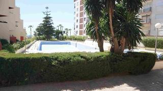 Apartament a Almuñecar centro. Apartamento en venta en san cristóbal, 4 dormitorios.