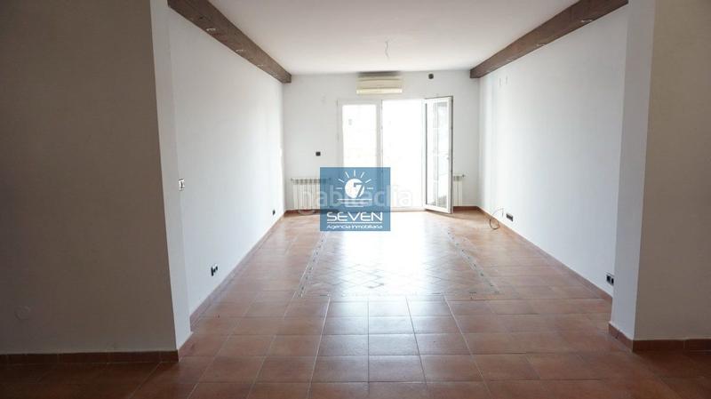 Foto ae860dcd-d1ac-42a0-bca1-40ac8c8df703. Chalet  en venta en san cristóbal, 3 dormitorios. en Almuñécar