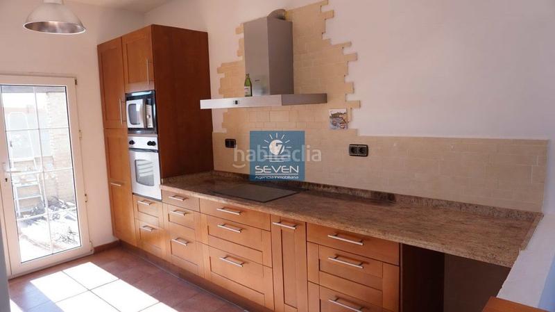 Foto aea33ad6-8cbe-44c2-ae98-8d0fbe8978eb. Chalet  en venta en san cristóbal, 3 dormitorios. en Almuñécar