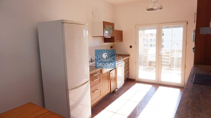 Foto b063d7ce-1ce5-44ae-99c0-5fab07b847db. Chalet  en venta en san cristóbal, 3 dormitorios. en Almuñécar