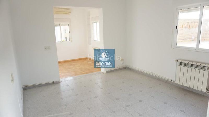 Foto b7357afe-5725-49a0-9335-609f4aada8a9. Chalet  en venta en san cristóbal, 3 dormitorios. en Almuñécar