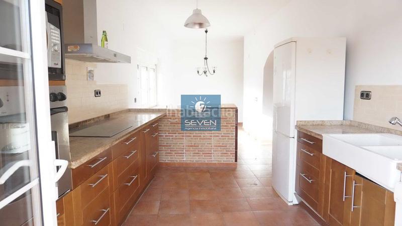 Foto e1564591-e4be-4730-b7dc-444e2083dc3a. Chalet  en venta en san cristóbal, 3 dormitorios. en Almuñécar