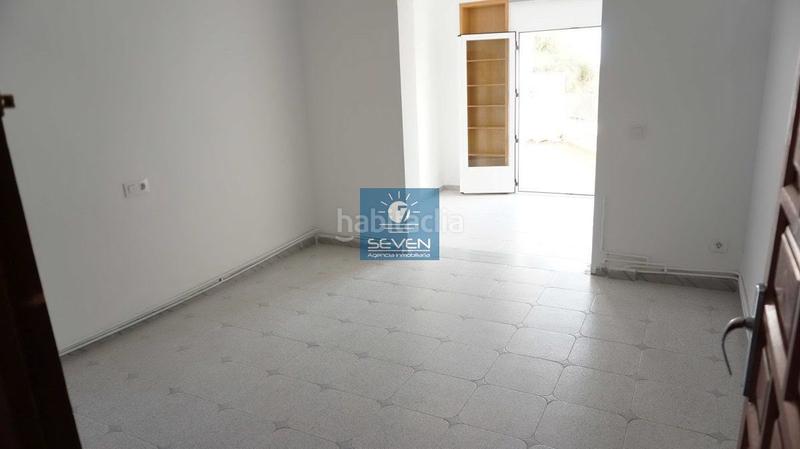 Foto fdb0ddf1-4f17-4dab-9f15-ce0ee4b4faf8. Chalet  en venta en san cristóbal, 3 dormitorios. en Almuñécar
