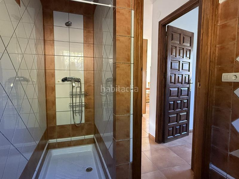 Foto 793dcc9c-47c7-4e28-b16c-b915e4157965. Masia amb aparcament piscina a Otívar