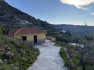 Masía en Otívar. Cortijo en venta en otivar, 2 dormitorios.