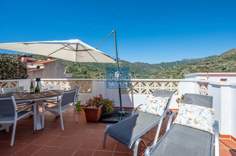 Foto 15efa95c-0577-4c93-a2d5-92f399cb7589. Casa  pueblo en venta en centro, 3 dormitorios. en Otívar