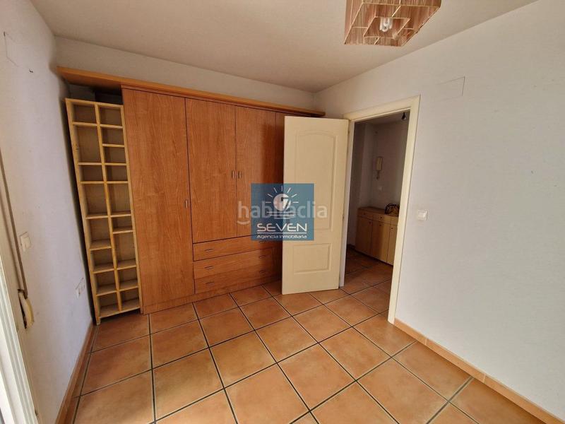 Foto 4ab49c3e-581a-474a-b9dd-e43e071c6a6e. Apartamento en romantica apartamento en venta en urb. los pinos, 2 dormitorios. en Almuñécar