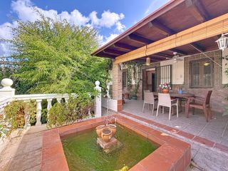 Masía en Carretera de torrecuevas. Cortijo en venta en torrecuevas, 3 dormitorios.