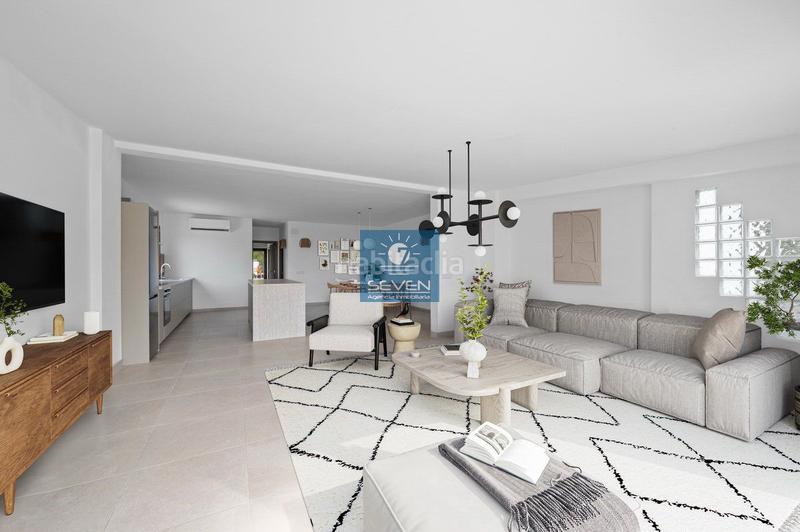 Foto 8cd47a76-5751-42df-971b-137e5d2973ee. Chalet en pago de cerrajon molvizar villa en venta en polígonos, 3 dormitorios. en Molvízar