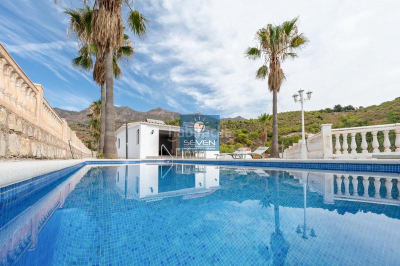 Foto b854bb99-4ad0-4fa4-b52d-f1ccc7f03ae8. Chalet en pago de cerrajon molvizar villa en venta en polígonos, 3 dormitorios. en Molvízar