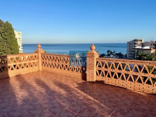 Chalet à Nevada. Villa en venta en velilla, 5 dormitorios.
