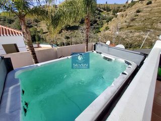 Casa adossada a rancho rio verde