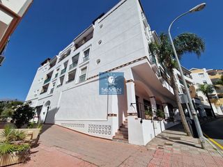Apartament  Prieto moreno. Apartamento en venta en centro, 2 dormitorios.